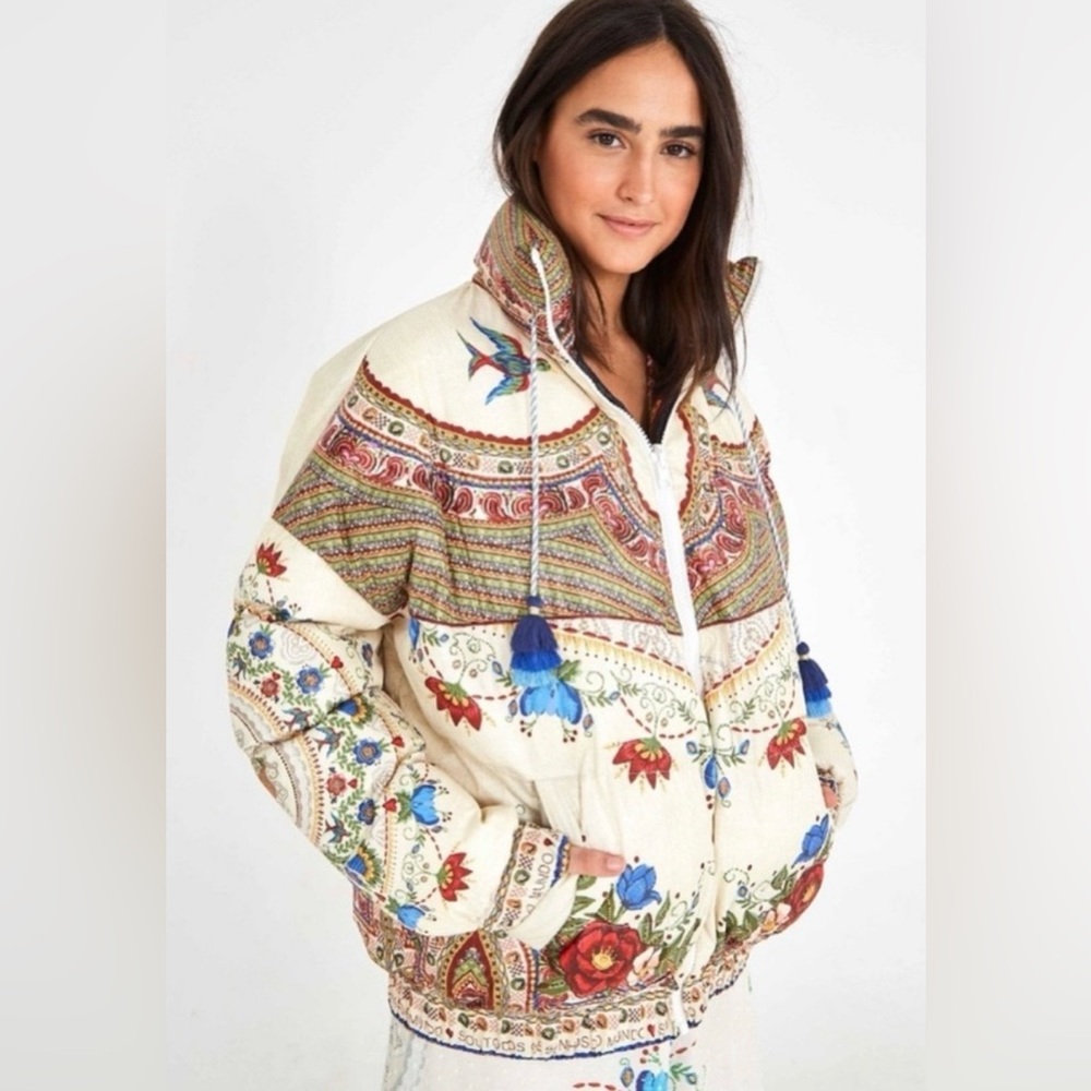 NWT Farm Rio Mandela puffer coat